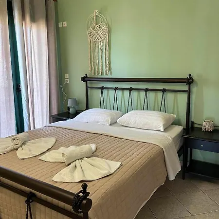 Aparthotel Evia Dream Family 3*